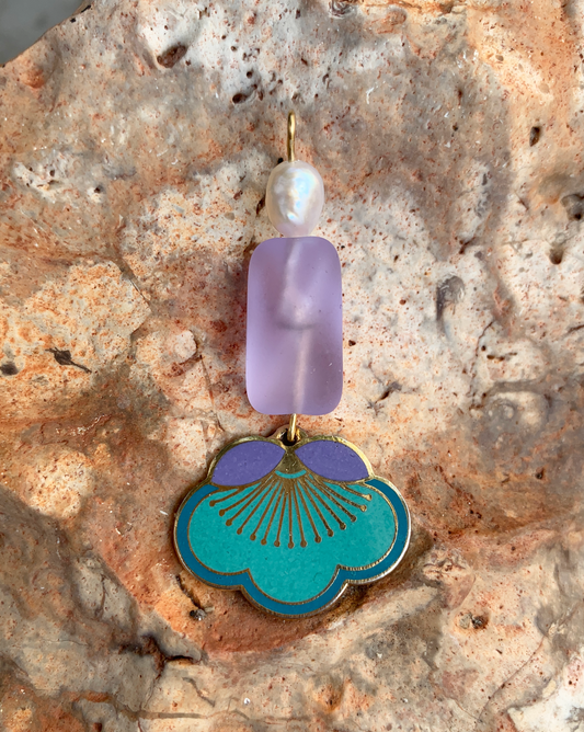 80s DECCO BLOSSOM CHARM